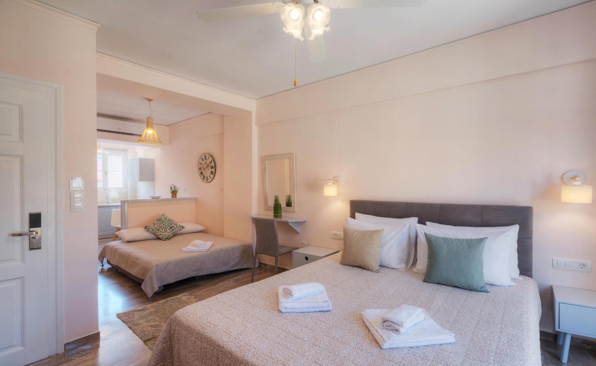 Pension Omorfi Poli Nafplio Exterior photo