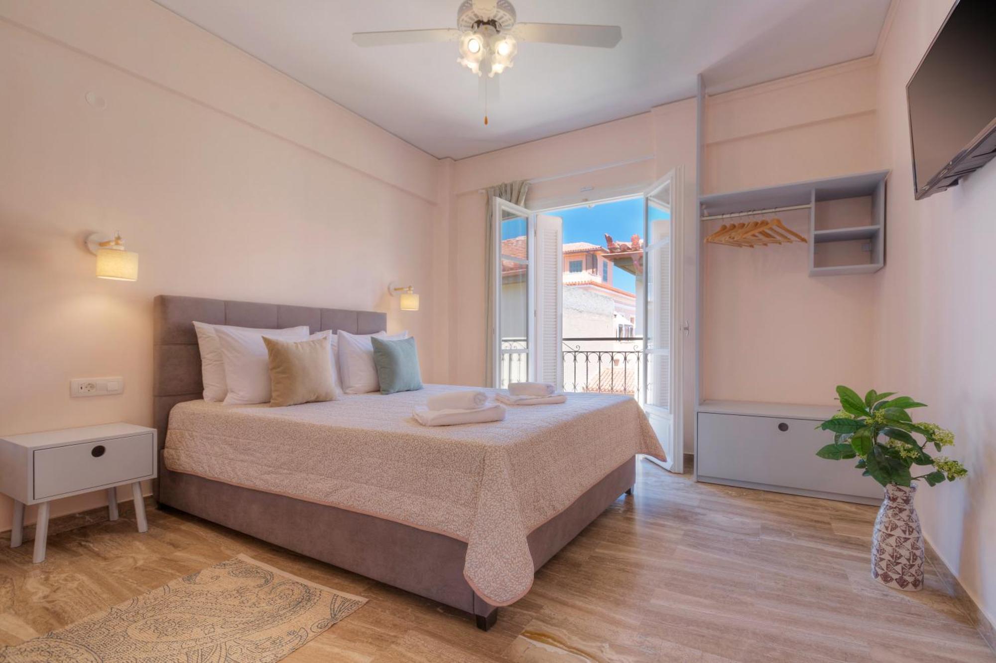 Pension Omorfi Poli Nafplio Exterior photo