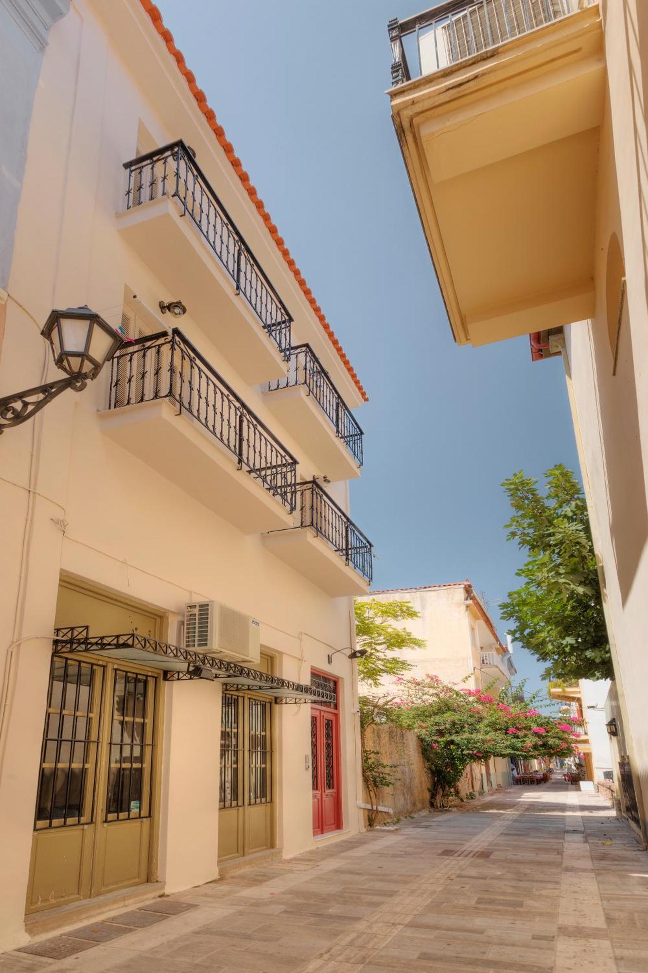 Pension Omorfi Poli Nafplio Exterior photo